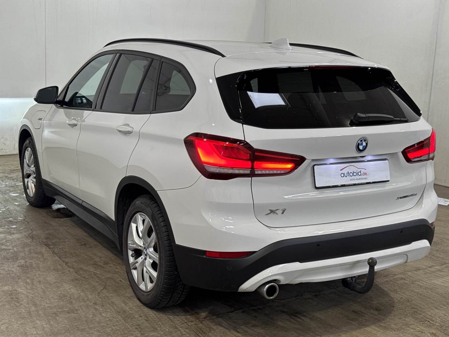 BMW X1 xDrive25e Steptronic Advantage photo