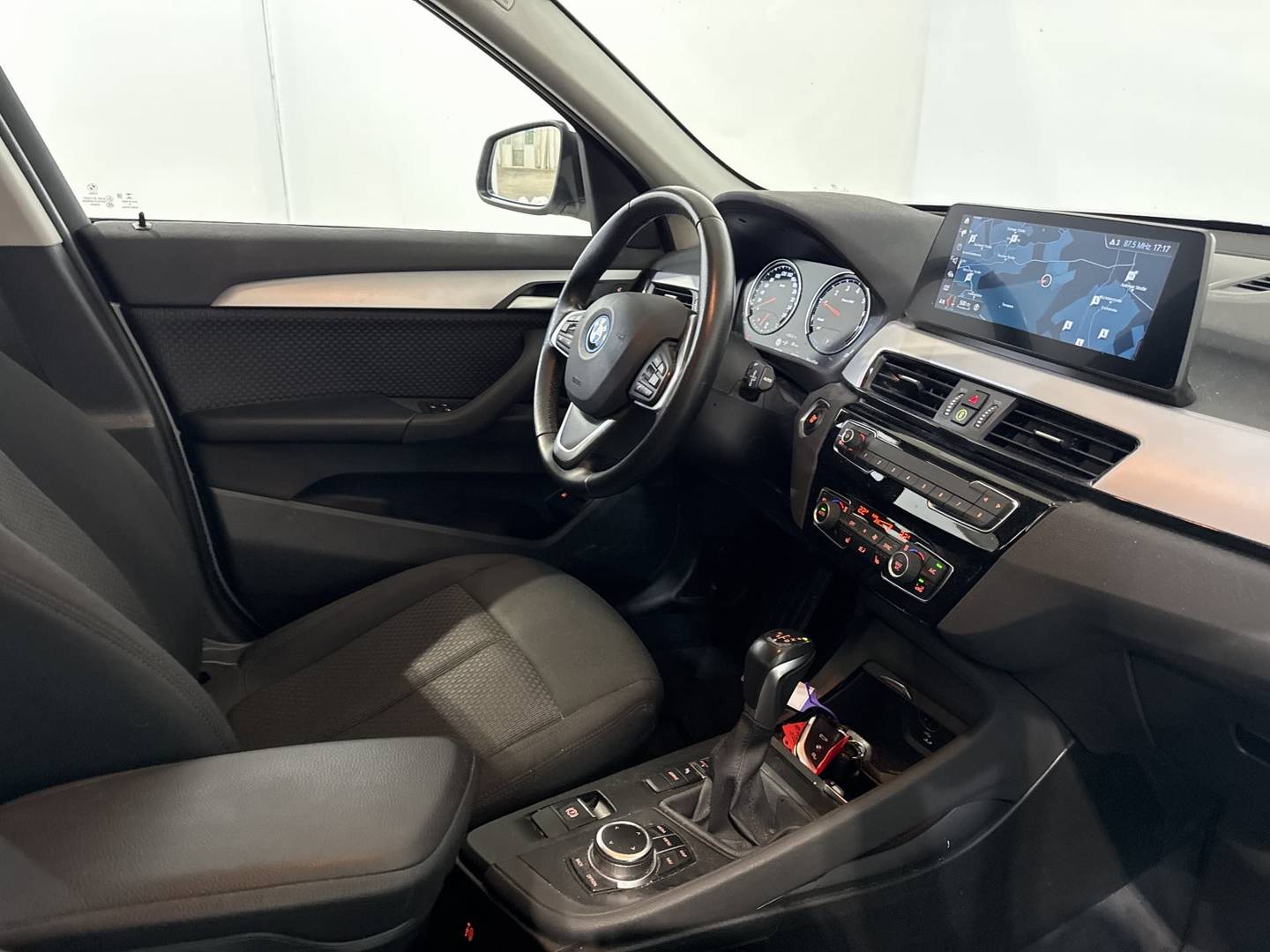 BMW X1 xDrive25e Steptronic Advantage photo