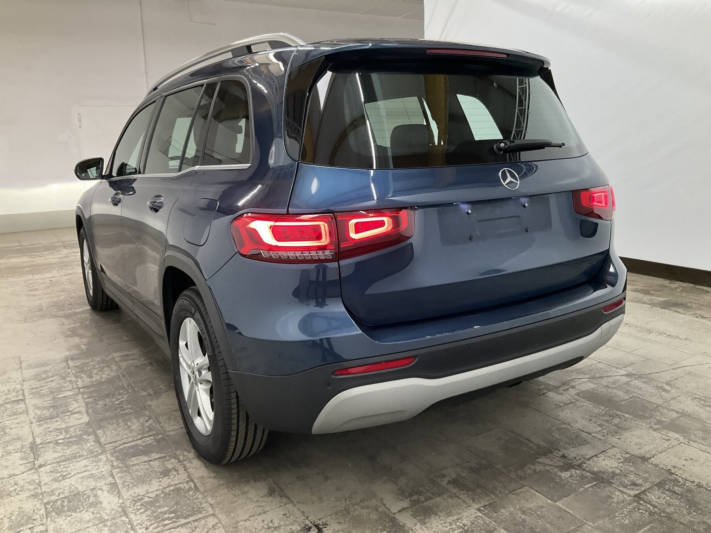 Mercedes-Benz GLB 220 d Automatik photo