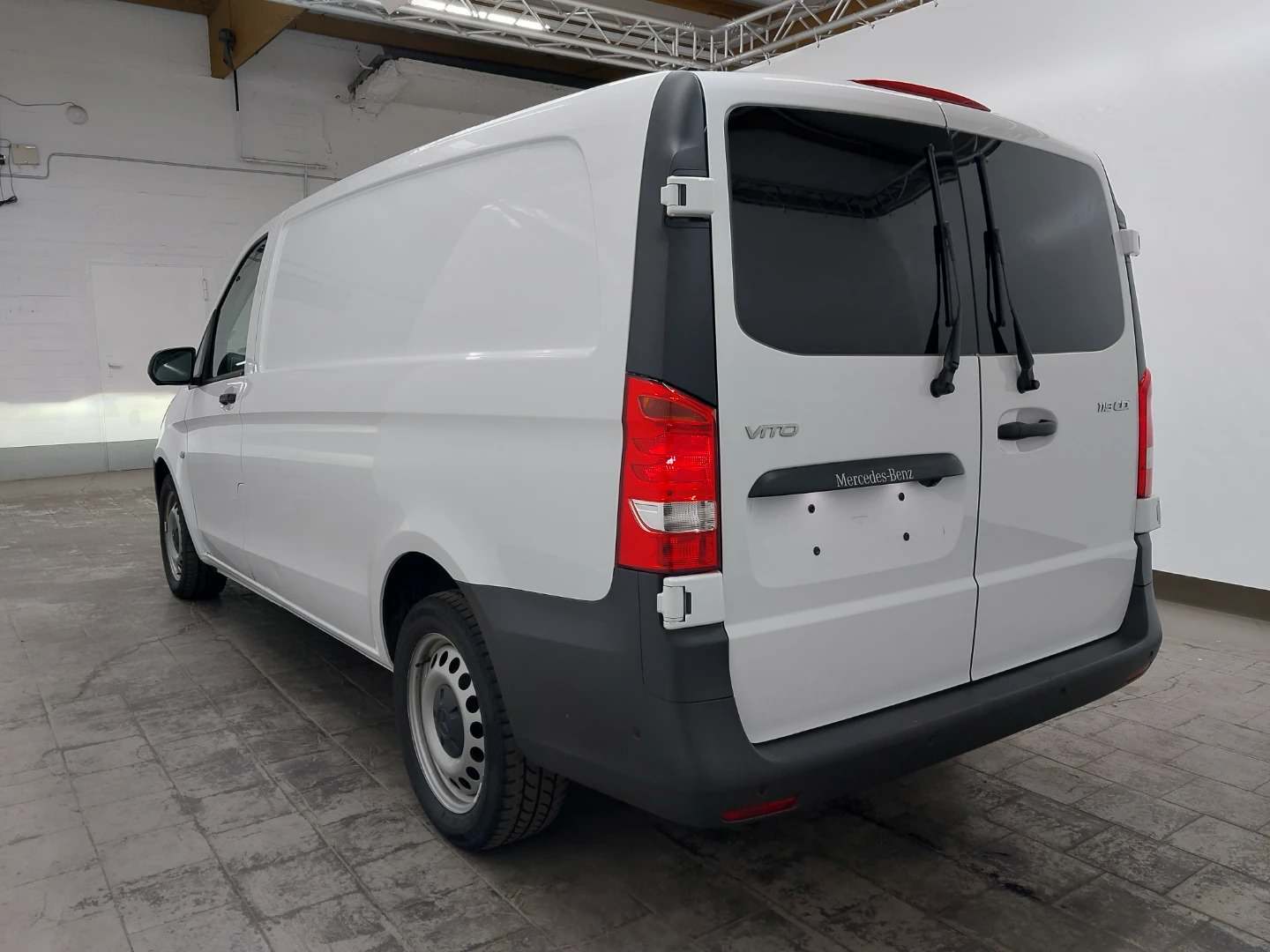 Mercedes-Benz Vito Kasten 119 CDI lang 9G-TRONIC Teilverglast photo