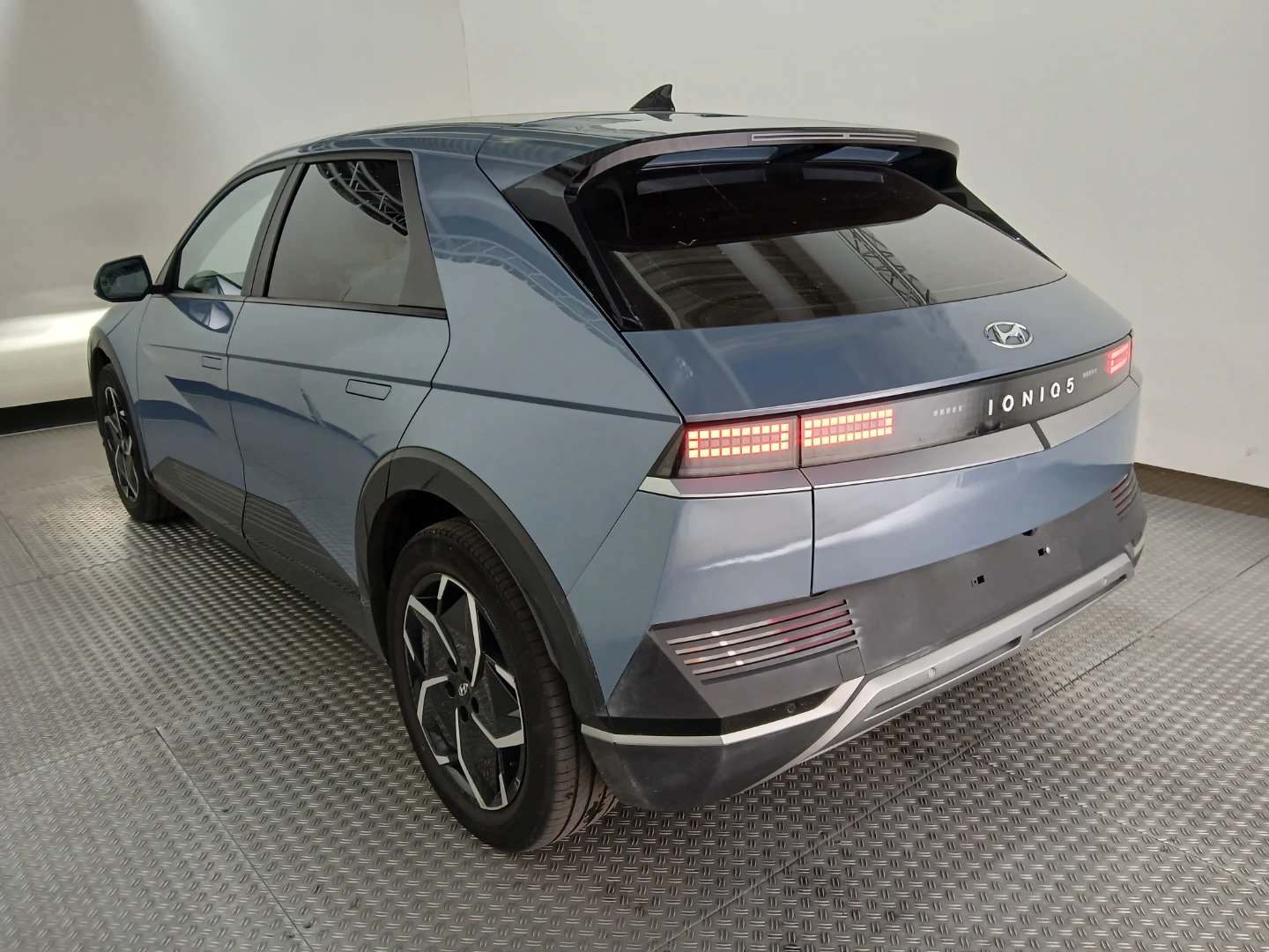 Hyundai Ioniq 5 photo