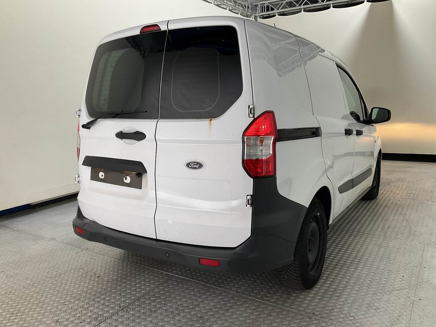 Ford Transit Courier Kasten 1,5 TDCi photo