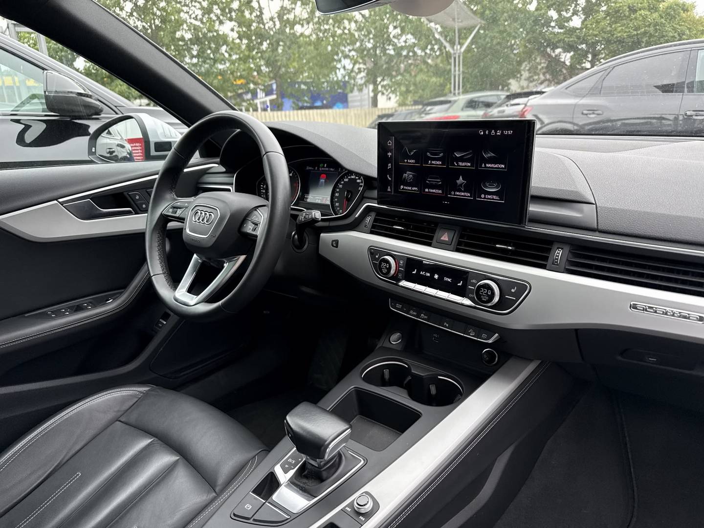 Audi A4 allroad 40 TDI quattro S-tronic photo