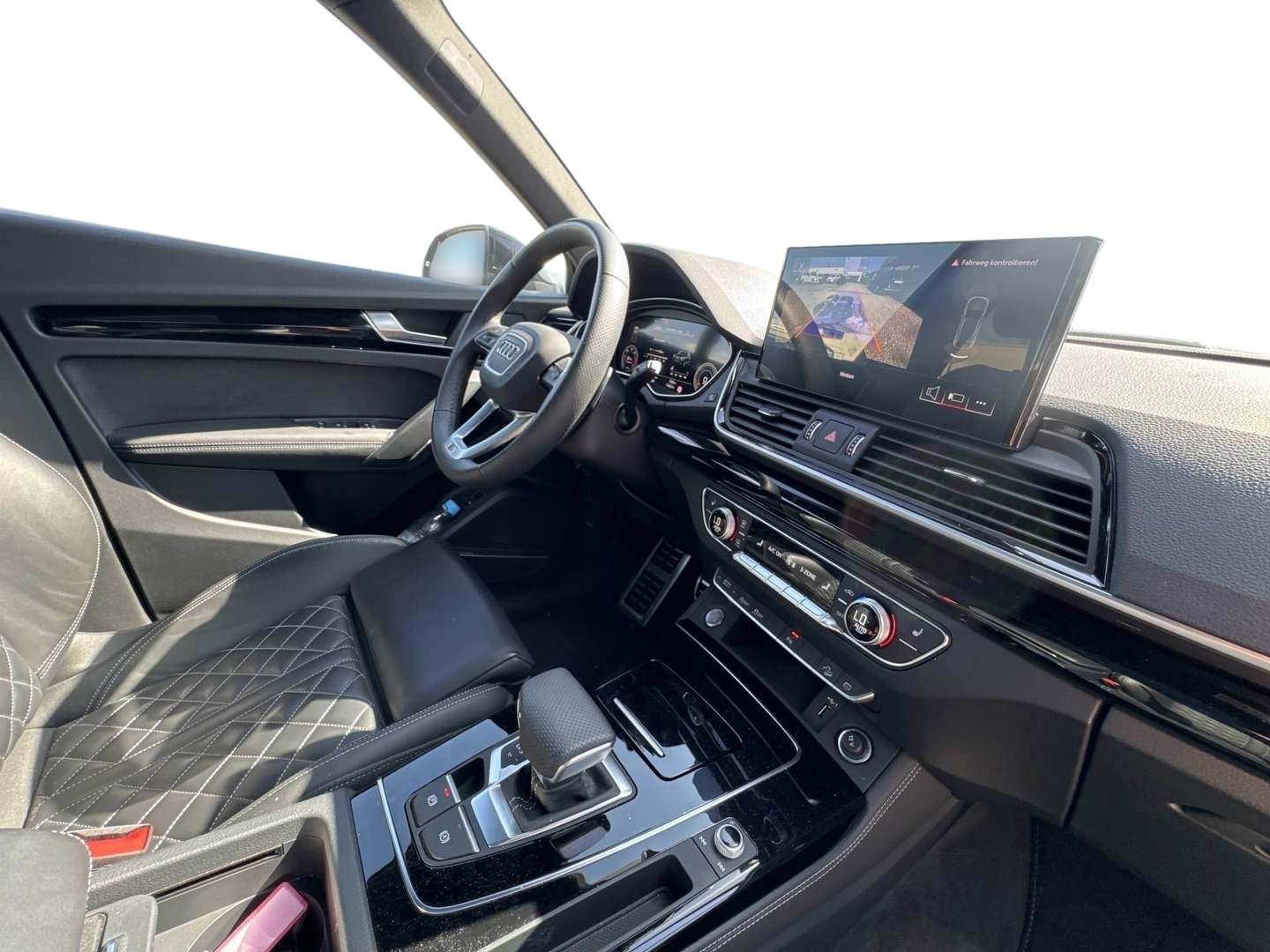 Audi Q5 Sportback 40 TDI quattro S-tronic photo