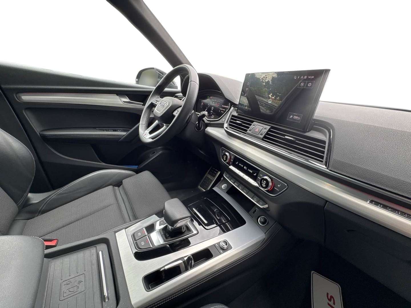 Audi Q5 S line 40 TDI quattro S-tronic photo