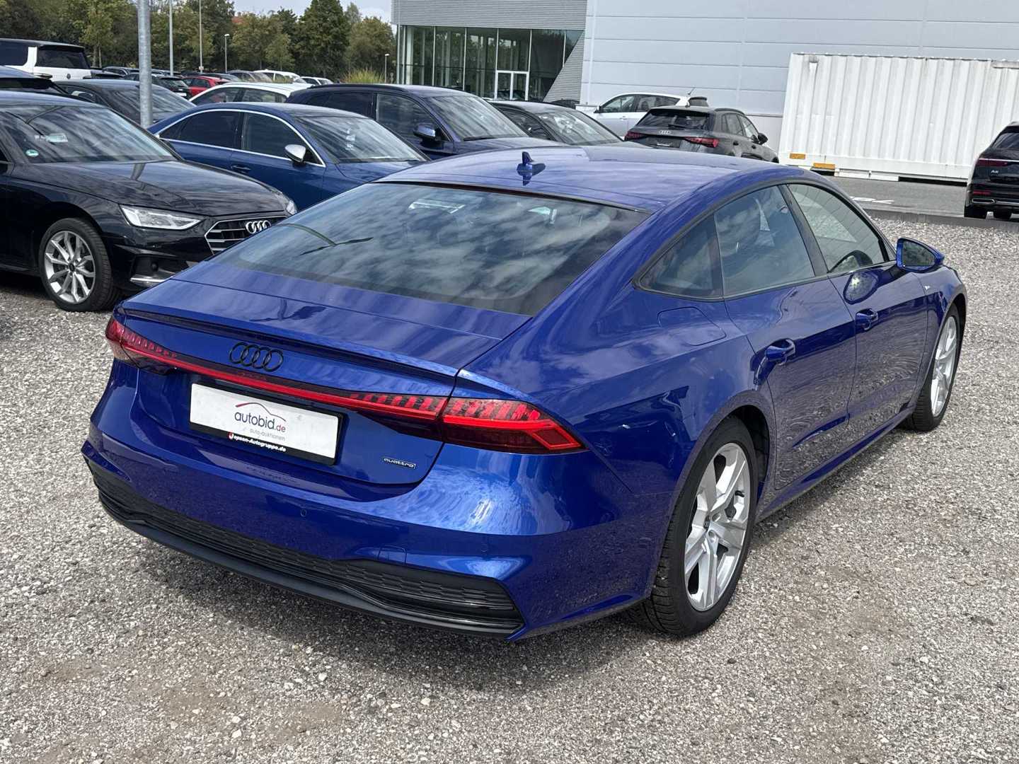 Audi A7 Sportback 40 TDI quattro S-tronic photo