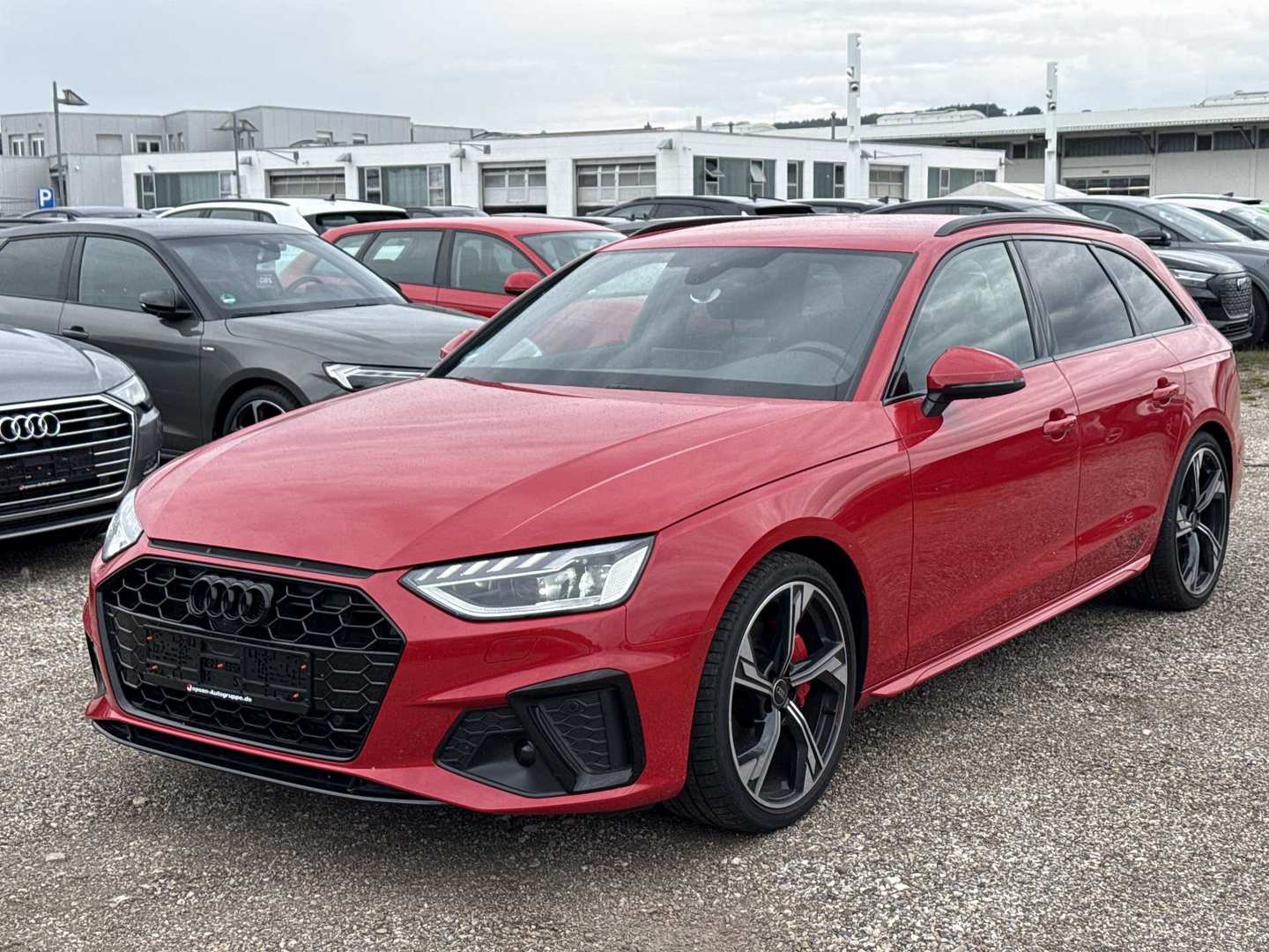 Audi A4 Avant S line 40 TFSI S-tronic