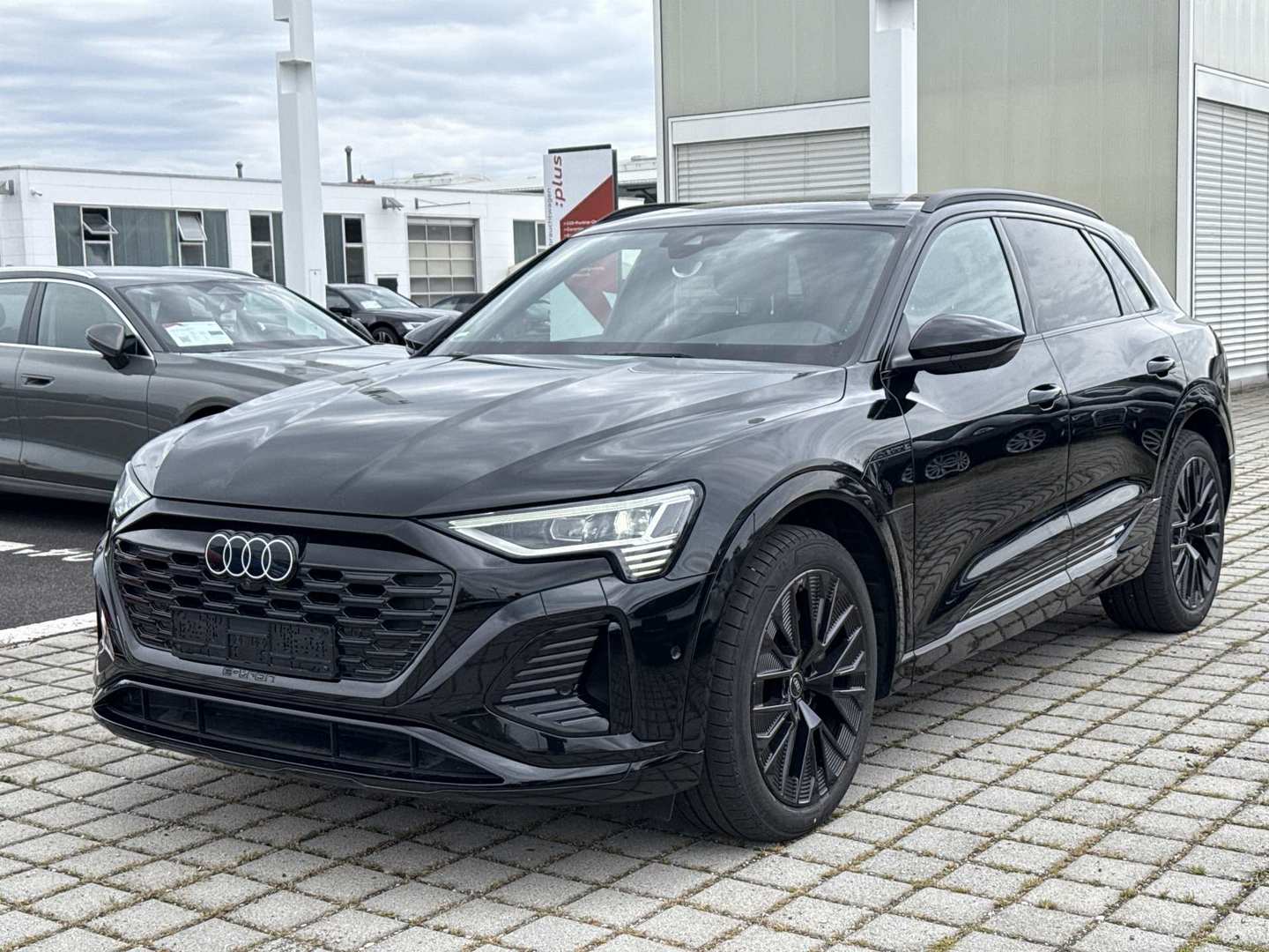 Audi Q8 e-tron S line 50 quattro