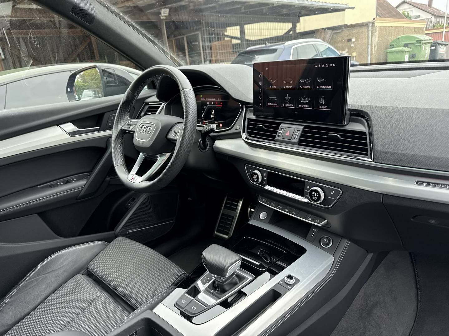 Audi Q5 S line 40 TDI quattro S-tronic photo
