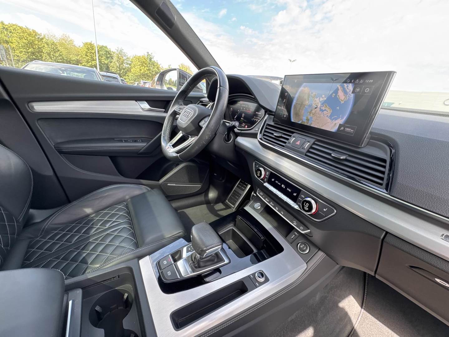 Audi Q5 Sportback S line 40 TDI quattro S-tronic photo