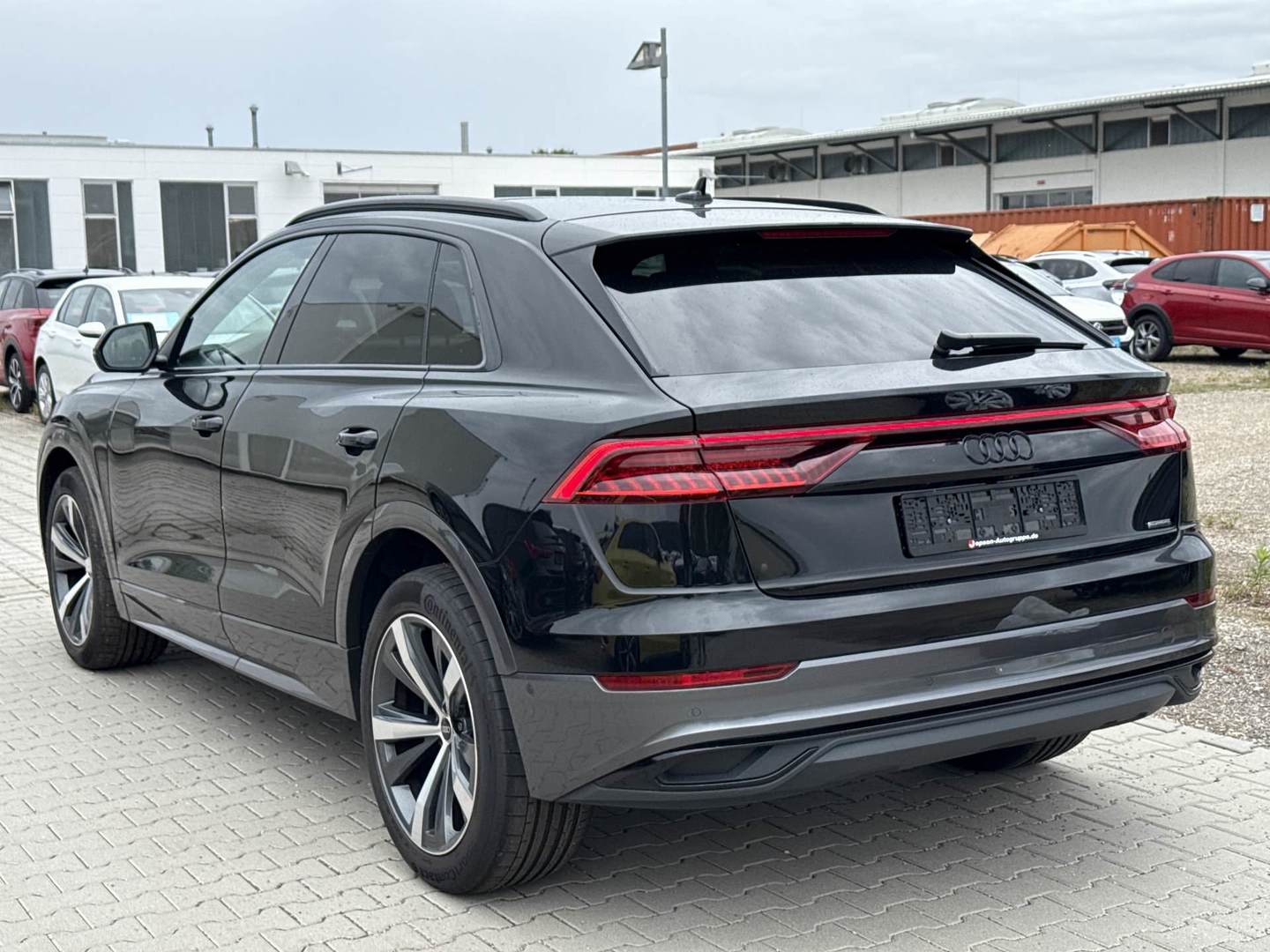 Audi Q8 55 TFSI quattro Tiptronic photo