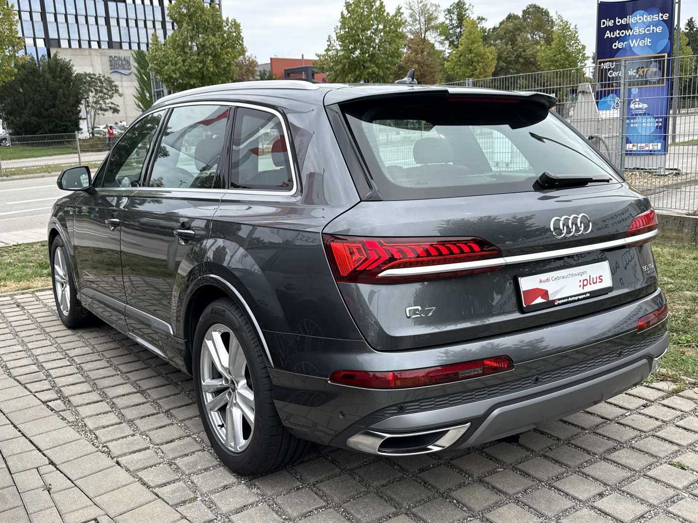 Audi Q7 S line 50 TDI quattro Tiptronic photo