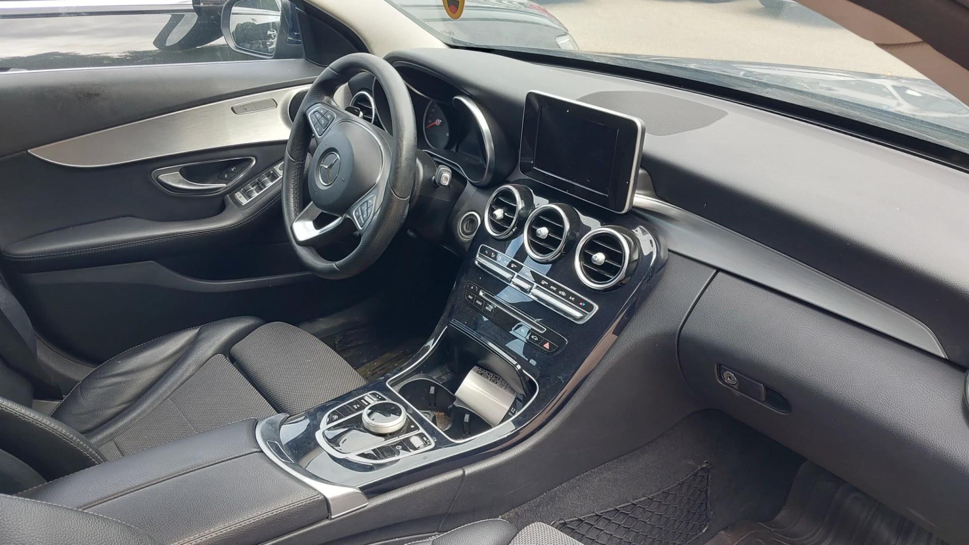 Mercedes-Benz C 200 CGI 4Matic G-tronic Avantgarde photo