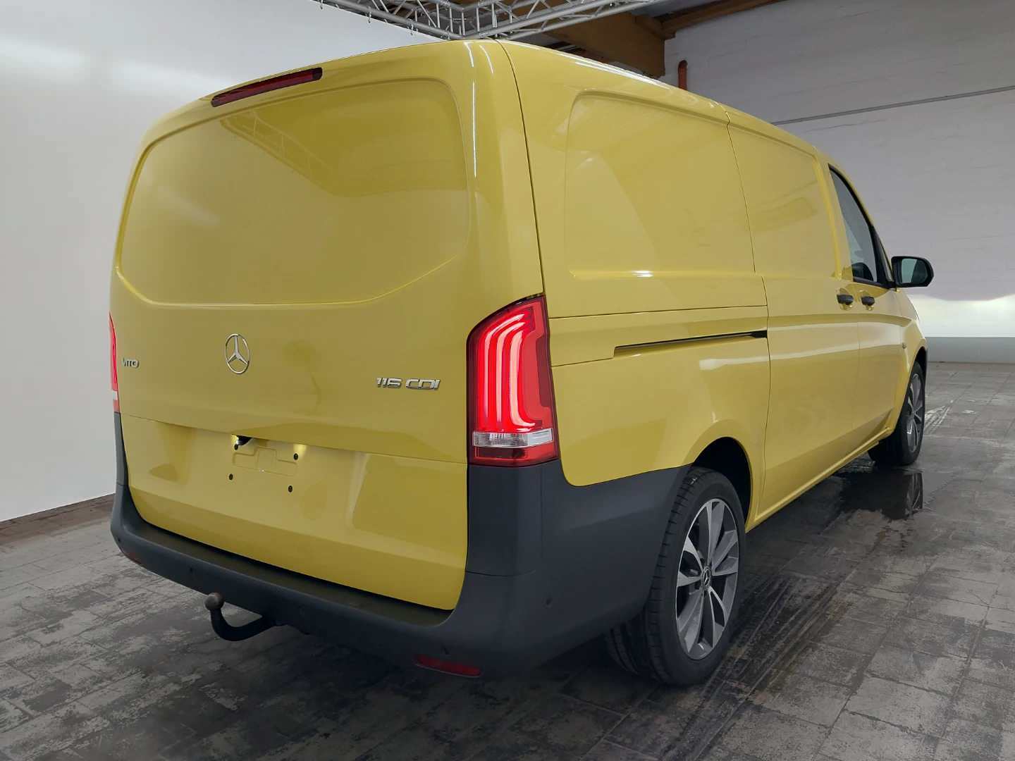 Mercedes-Benz Vito Kasten 116 CDI lang 9G-TRONIC SELECT photo
