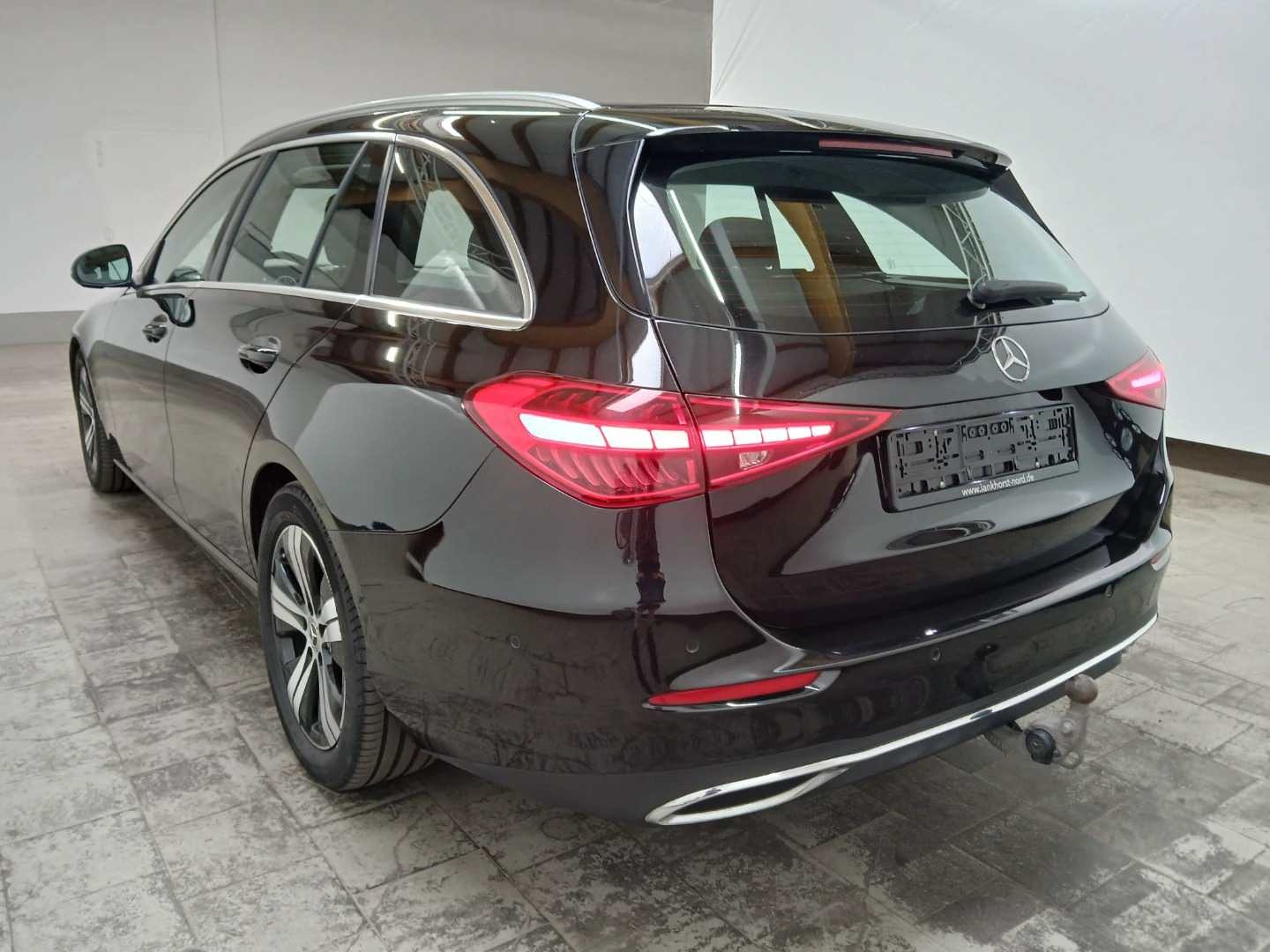 Mercedes-Benz C 200 d T 9G-TRONIC Avantgarde photo