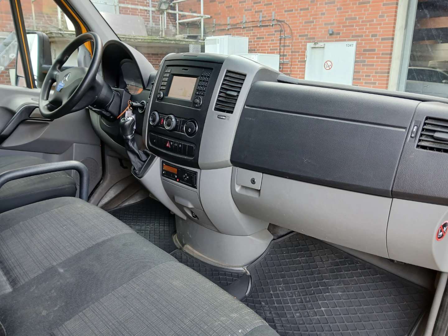 Mercedes-Benz Sprinter Pritsche 516 CDI 7G-TRONIC photo