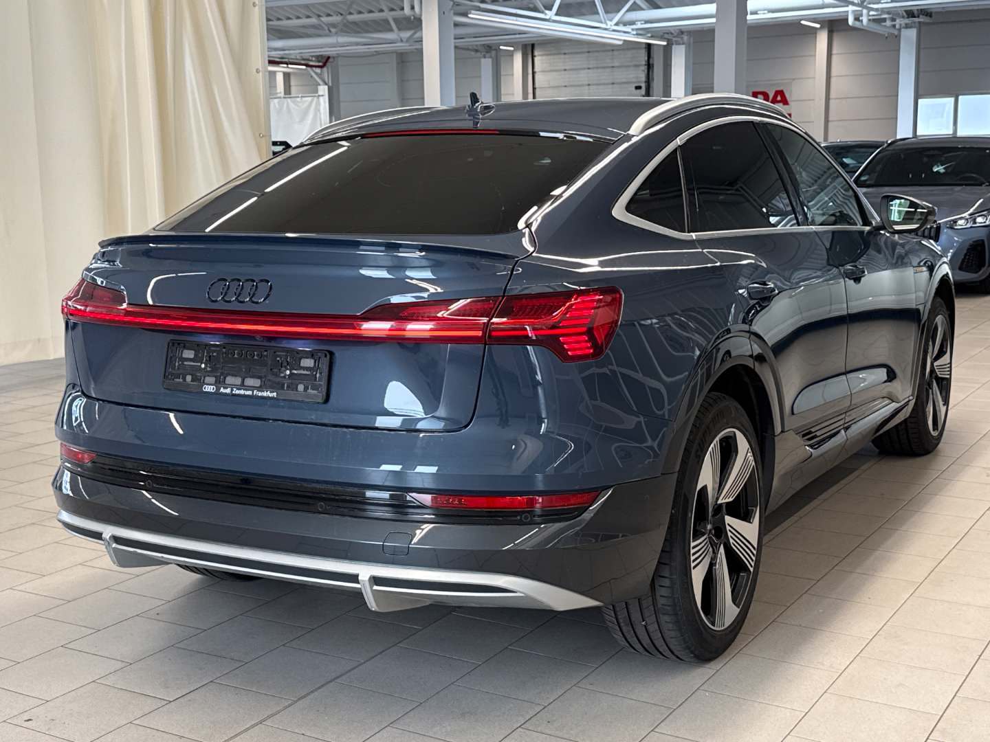 Audi e-tron Sportback 50 quattro S-line photo