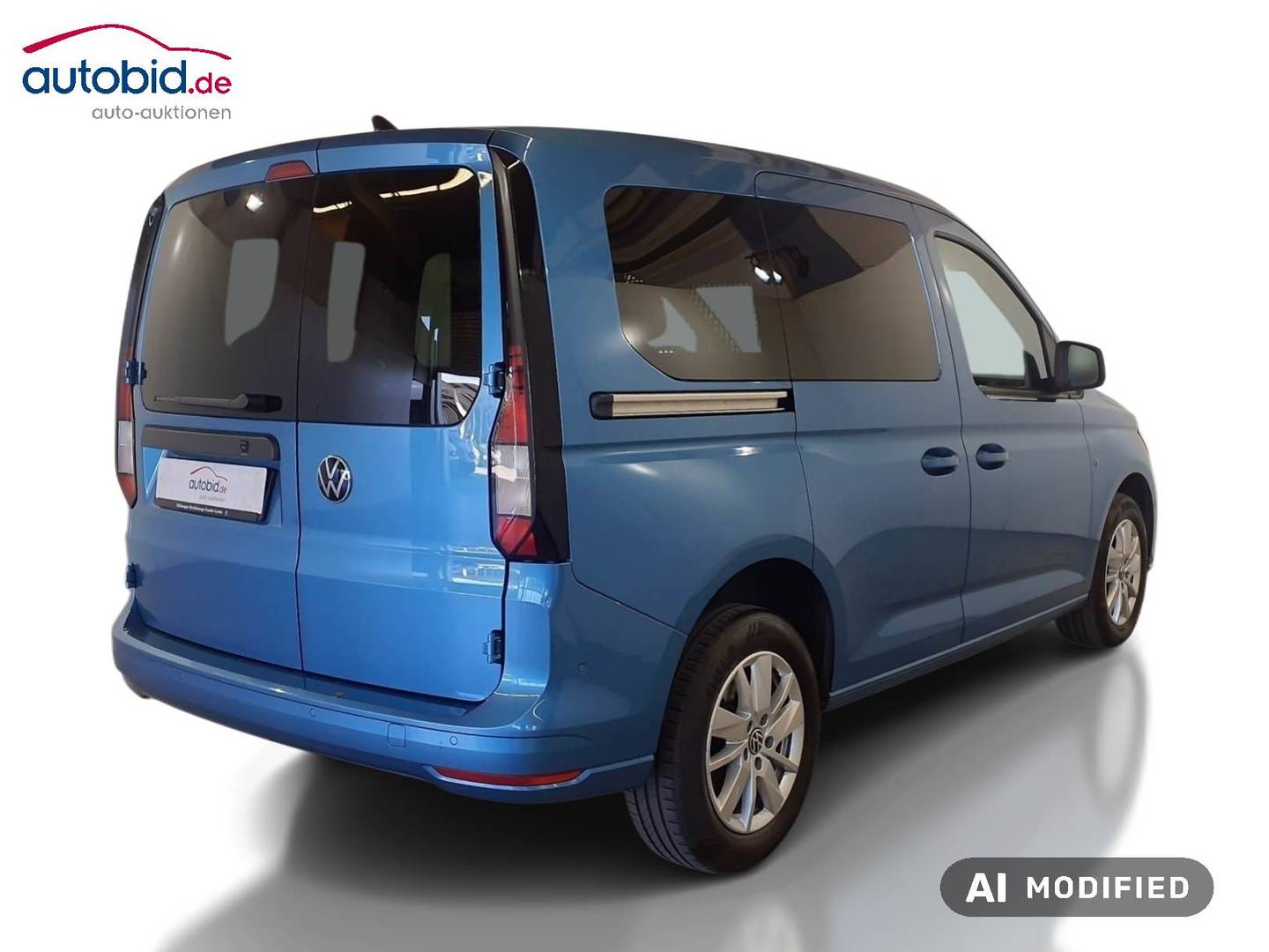 VW Caddy Cargo 2,0 TDI DSG verglast photo