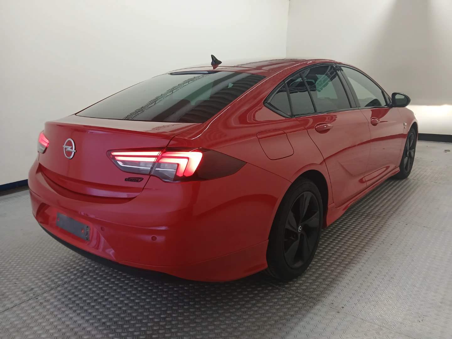 Opel Insignia Grand Sport 1,5 SIDI Turbo Automatik Ultimate photo