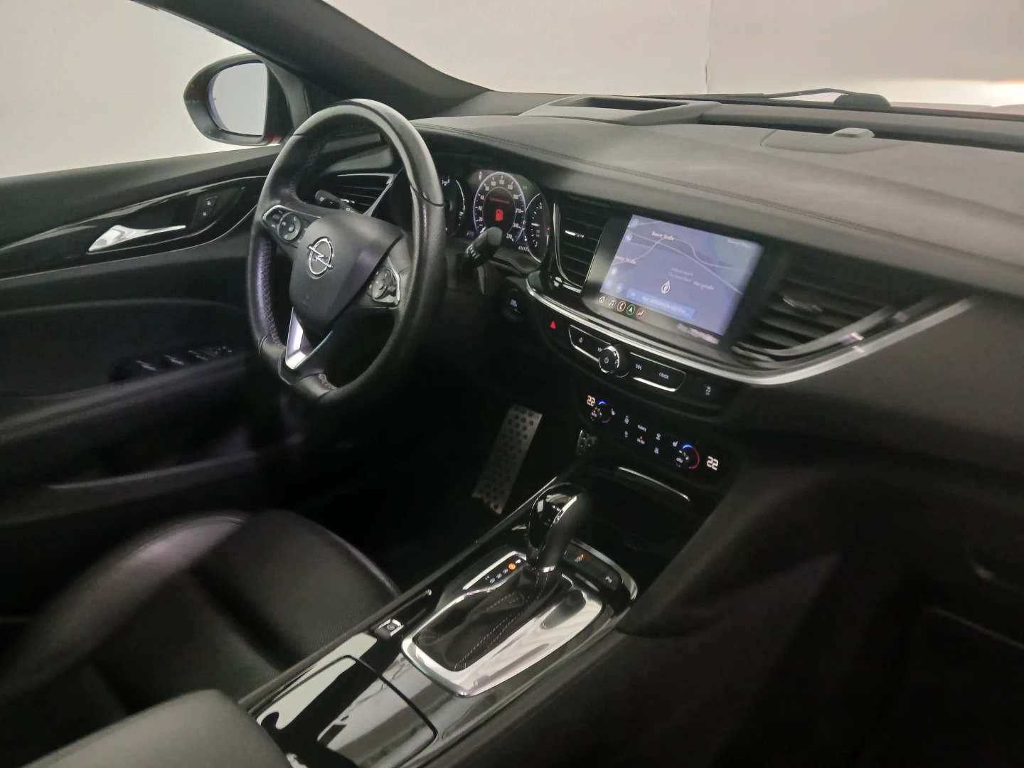 Opel Insignia Grand Sport 1,5 SIDI Turbo Automatik Ultimate photo