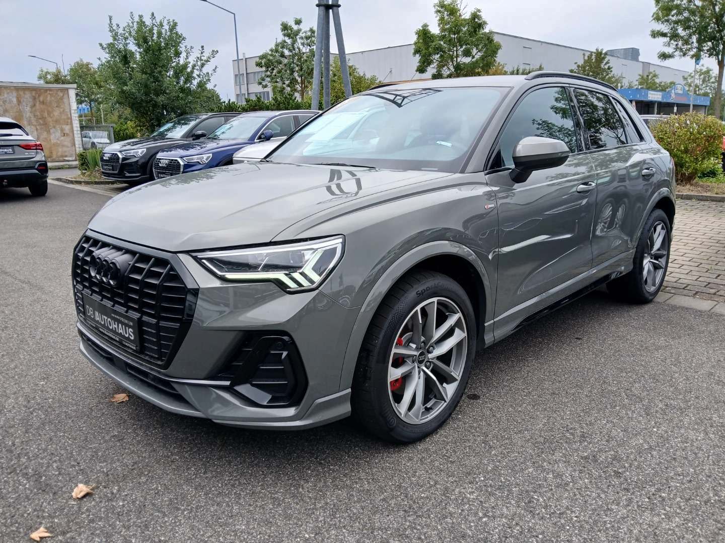 Audi Q3 40 TFSI quattro S-tronic S Line