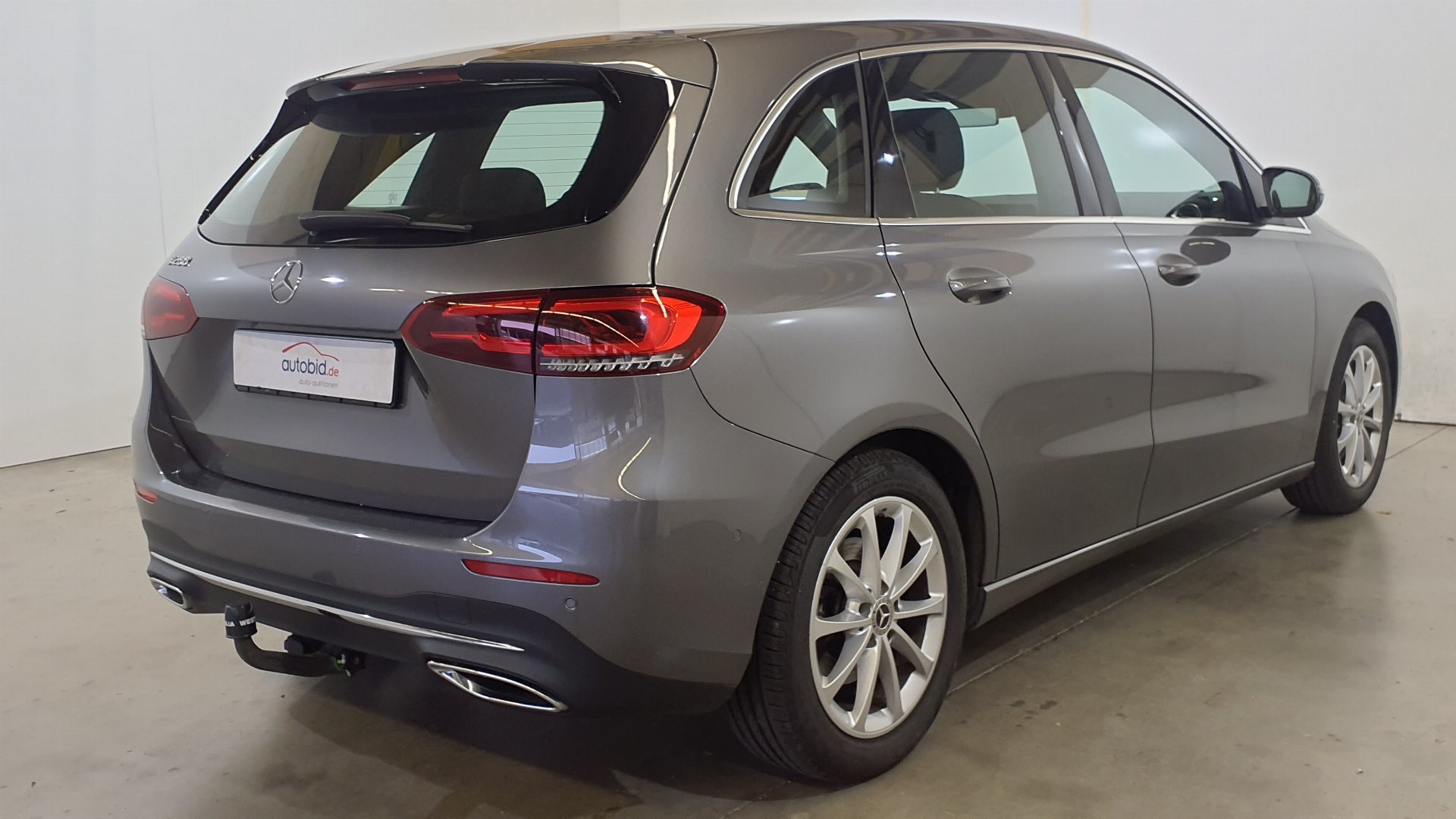 Mercedes-Benz B 200 DCT Progressive photo