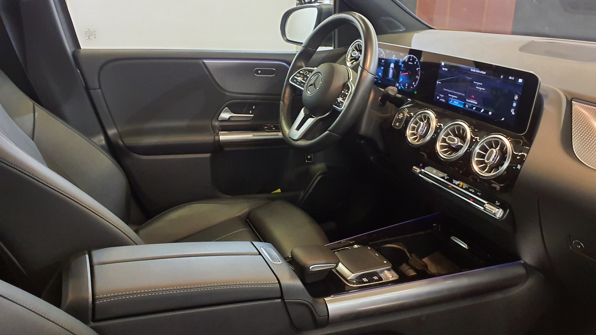 Mercedes-Benz B 200 DCT Progressive photo