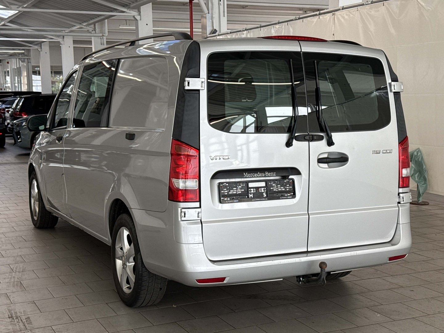 Mercedes-Benz Vito Mixto 119 CDI lang ПОВРЕЖДЕНИЯ В РЕЗУЛЬТАТЕ ГРАДА Automatik GTronic - (9-Stufen) photo