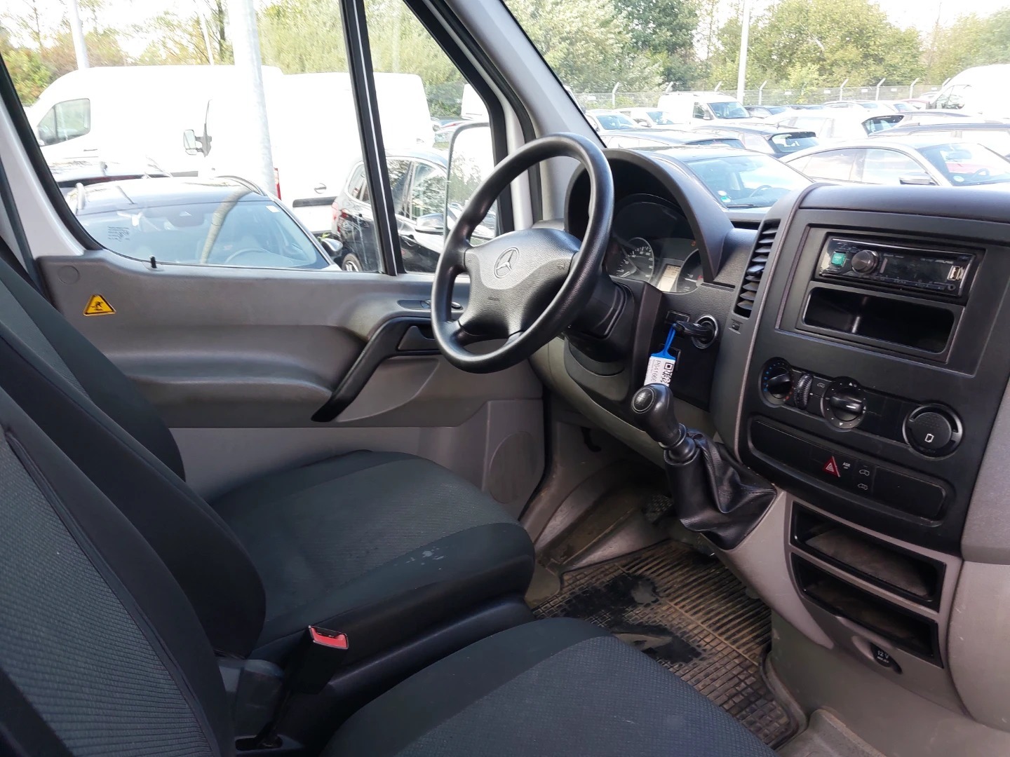 Mercedes-Benz Sprinter Hochraum-Kasten 316 CDI 4MATIC TSG photo