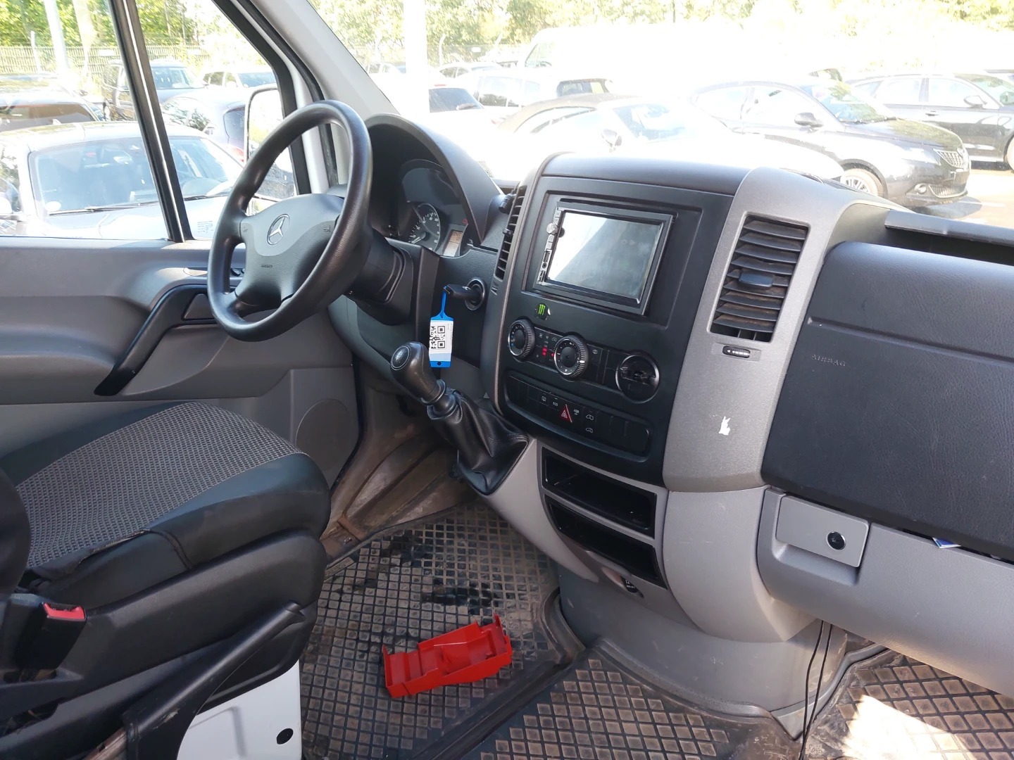 Mercedes-Benz Sprinter Kombi 314 CDI TSG photo