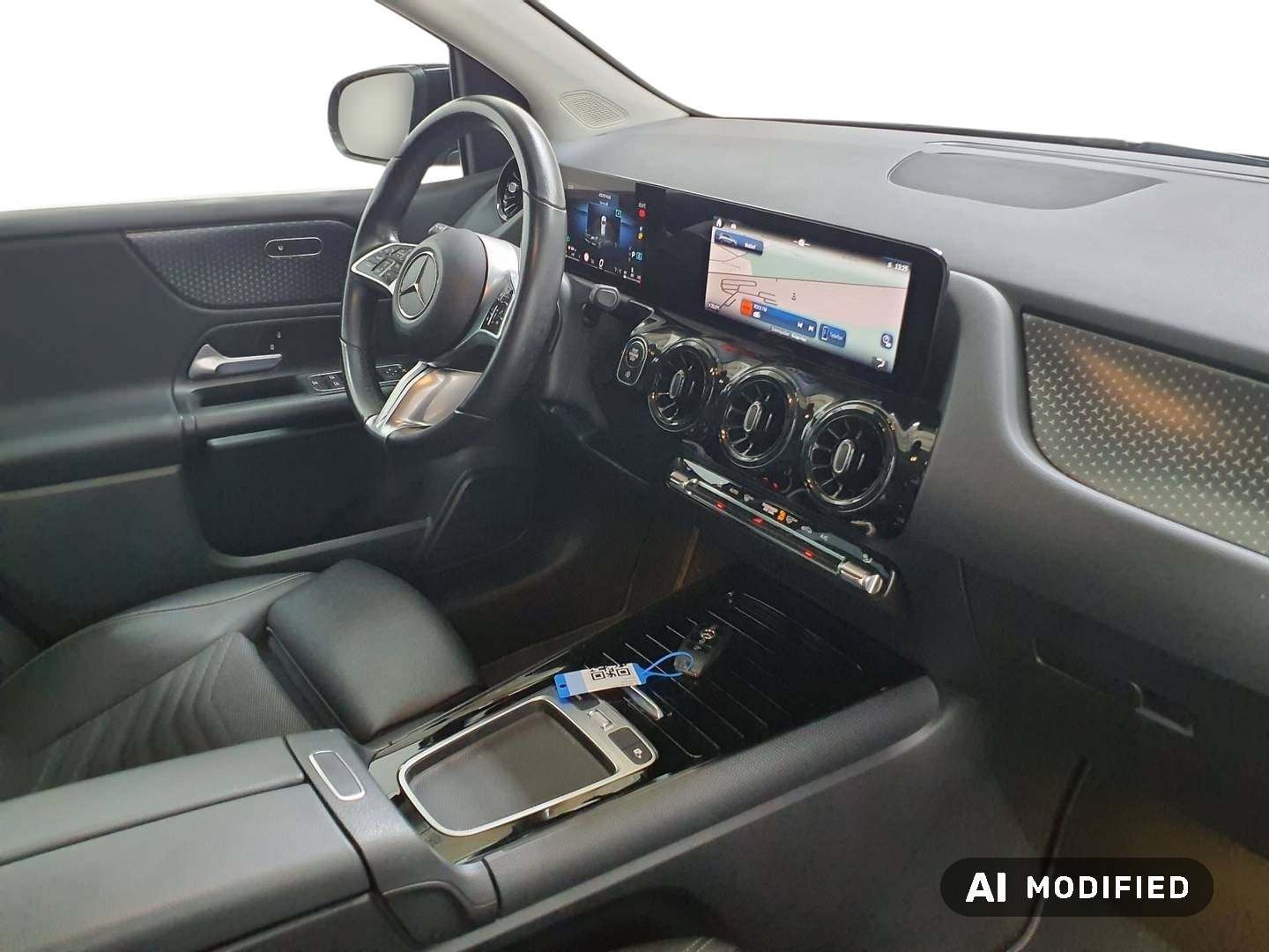 Mercedes-Benz B 180 d 8G-DCT photo