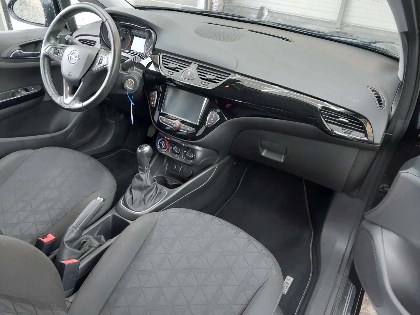 Opel Corsa 1,4 120 Jahre photo