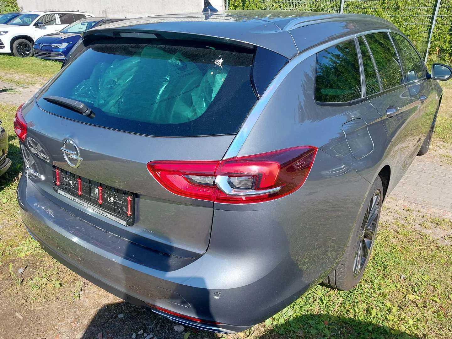 Opel Insignia Sports Tourer 2,0 CDTI Automatik Elegance photo