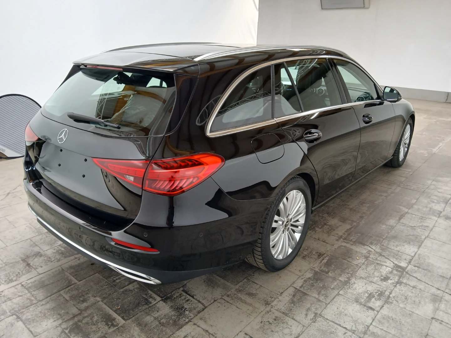 Mercedes-Benz C 200 d T 9G-TRONIC Avantgarde photo