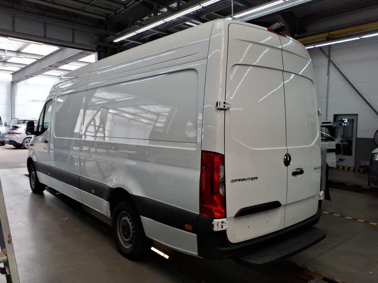 Mercedes-Benz Sprinter Hochraum-Kasten 317 CDI RWD Automatik Pro photo