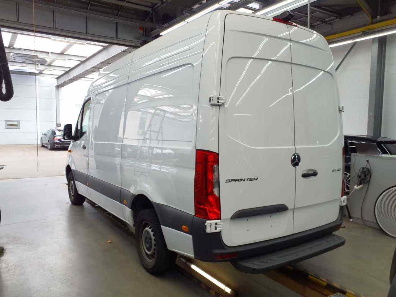 Mercedes-Benz Sprinter Hochraum-Kasten 317 CDI RWD Automatik Pro photo
