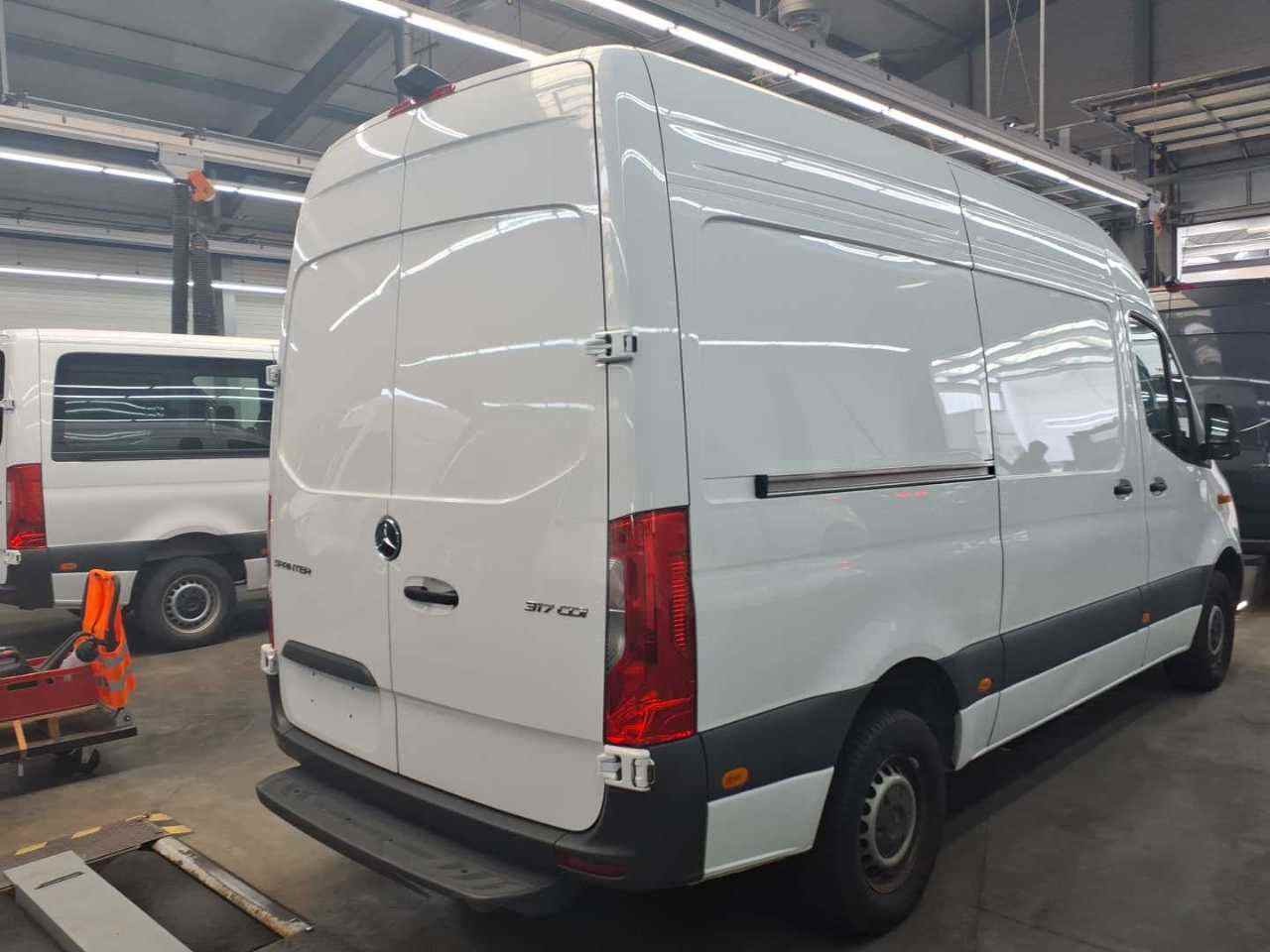 Mercedes-Benz Sprinter Hochraum-Kasten 317 CDI RWD Automatik Pro photo