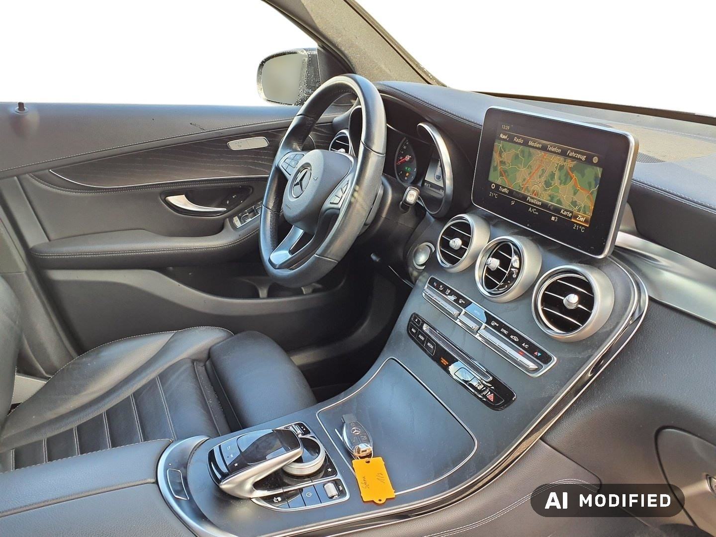 Mercedes-Benz GLC 250 Coupé 4MATIC 9G-TRONIC photo