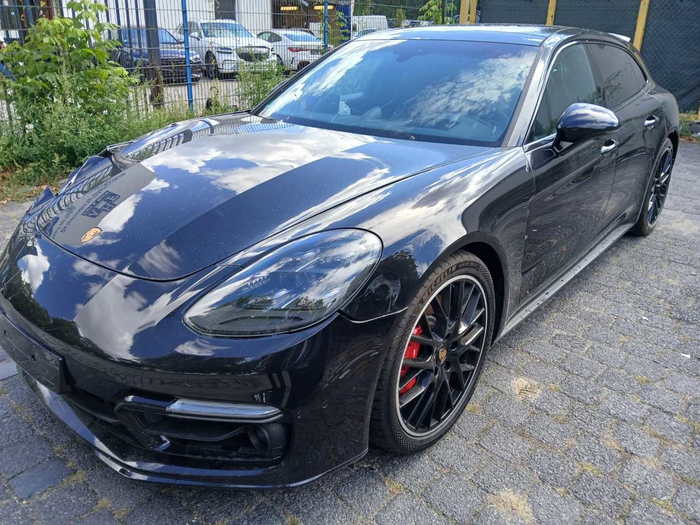 Porsche Panamera Sport Turismo GTS PDK АВАРИЯ