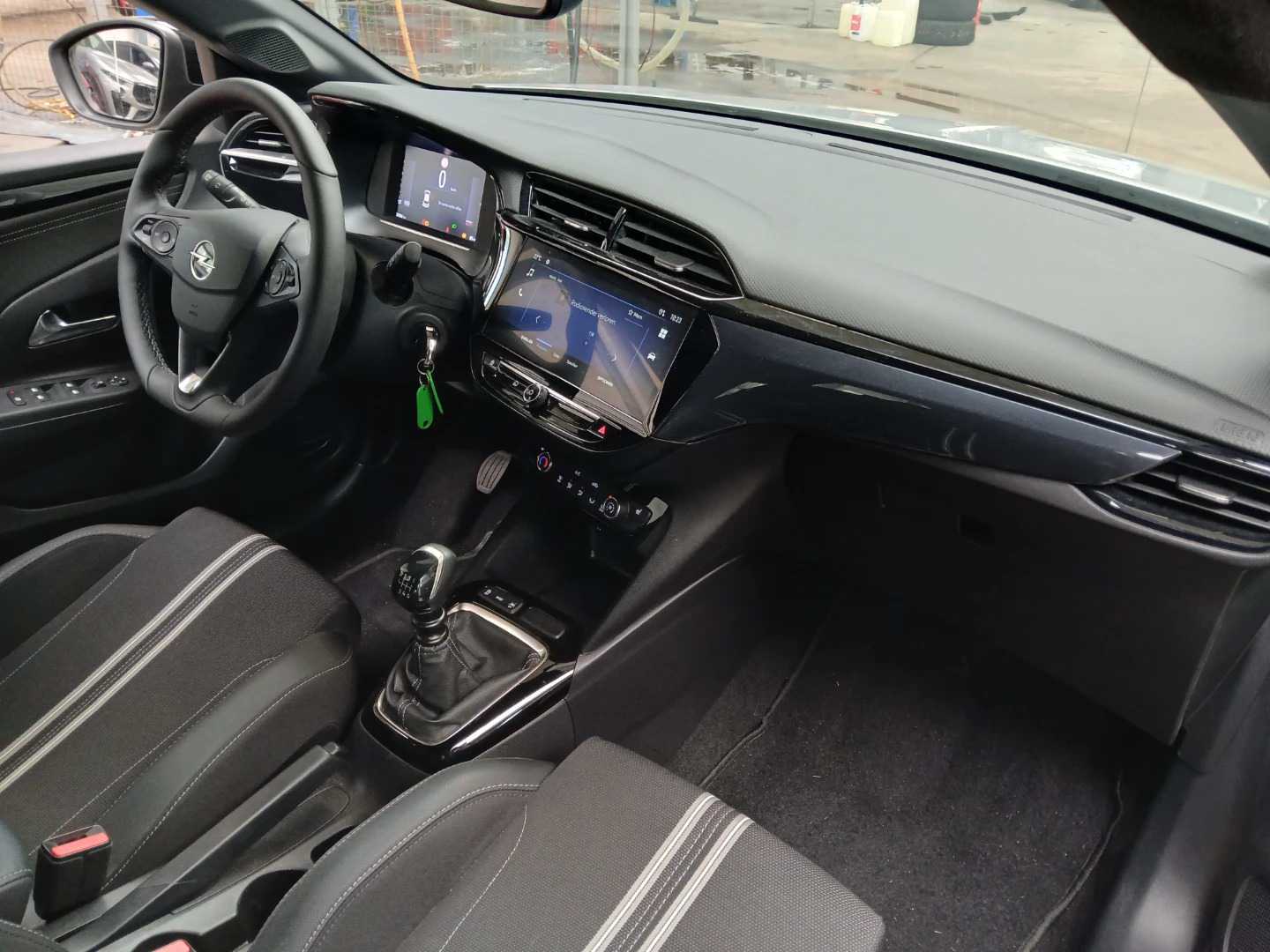 Opel Corsa GS 1,2 АВАРИЯ photo