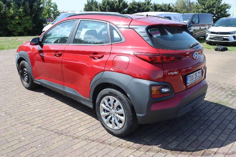 Hyundai Kona 2WD 1,0l 88kW TGDI KAT Select АВАРИЯ photo
