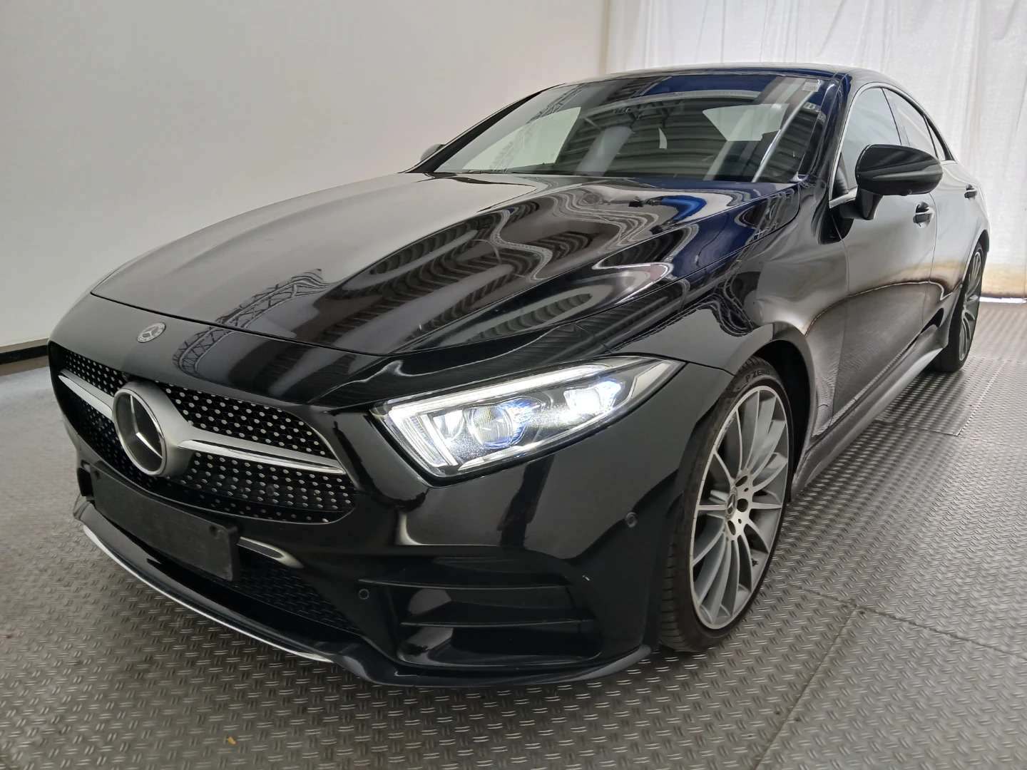 Mercedes-Benz CLS 400d 4MATIC 9G-TRONIC AMG Line