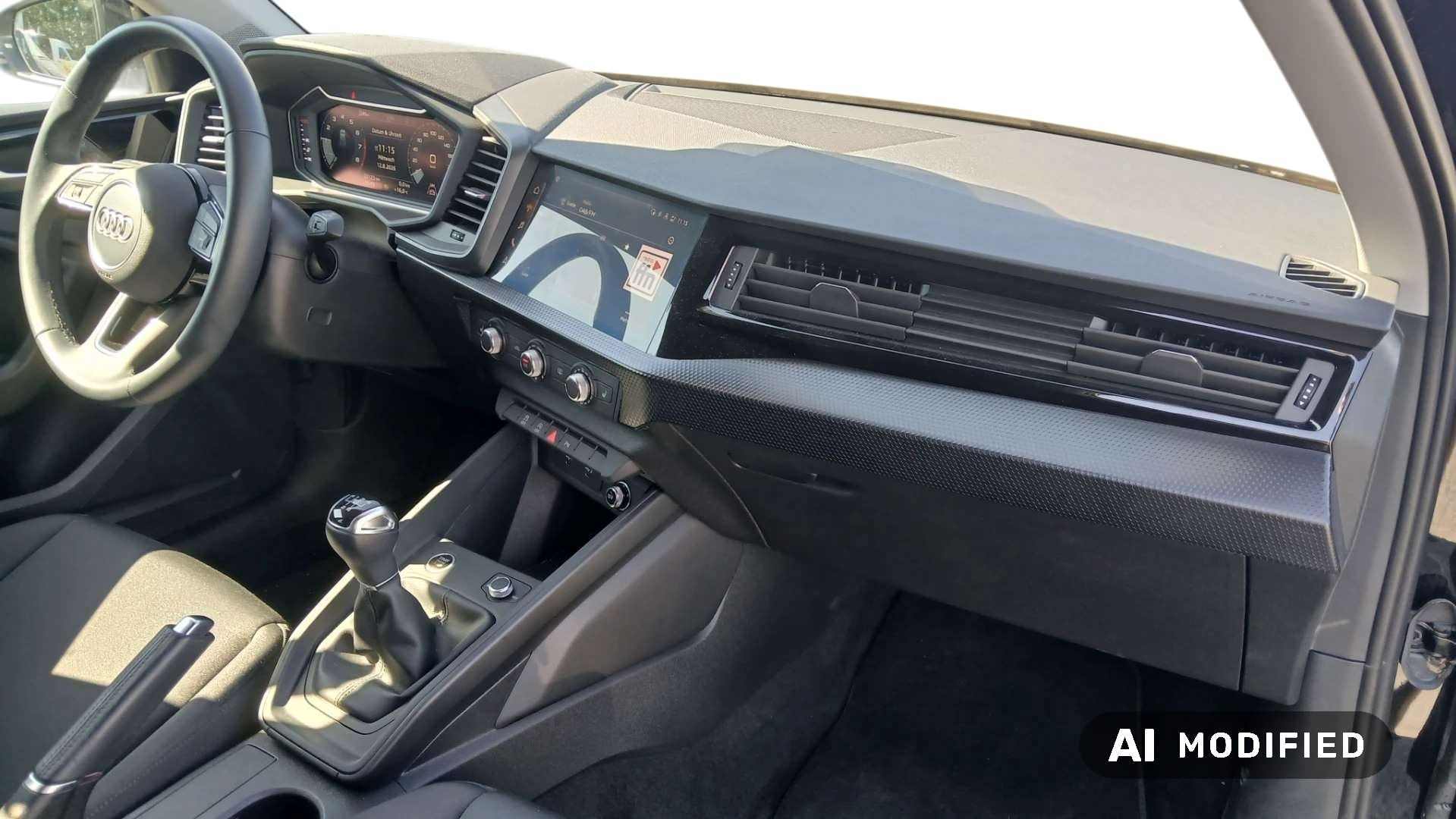 Audi A1 Sportback 25 TFSI S line photo
