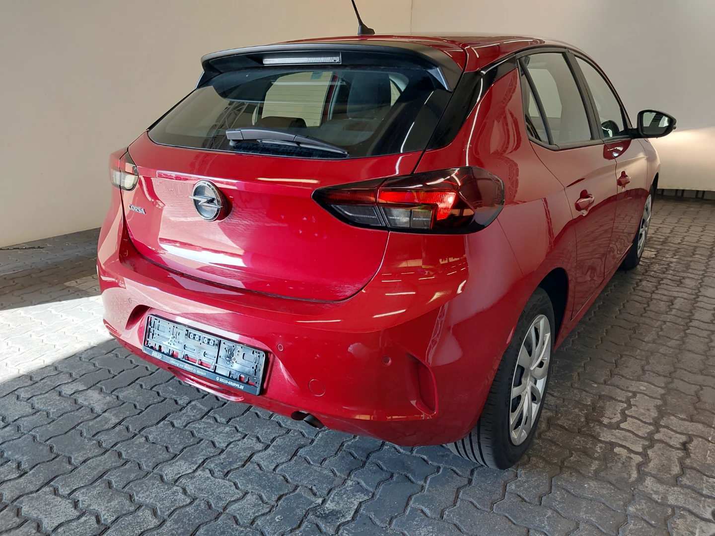 Opel Corsa 1,2 Edition photo