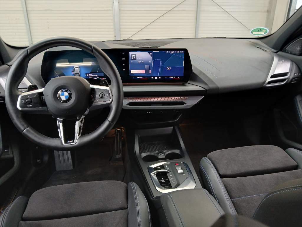 BMW 1 Limousine 120 M Sport UVP: 55.000,00 € photo