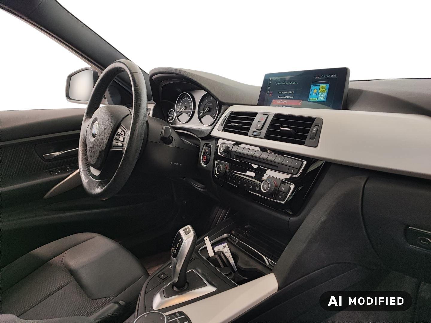 BMW 320d Touring Steptronic photo