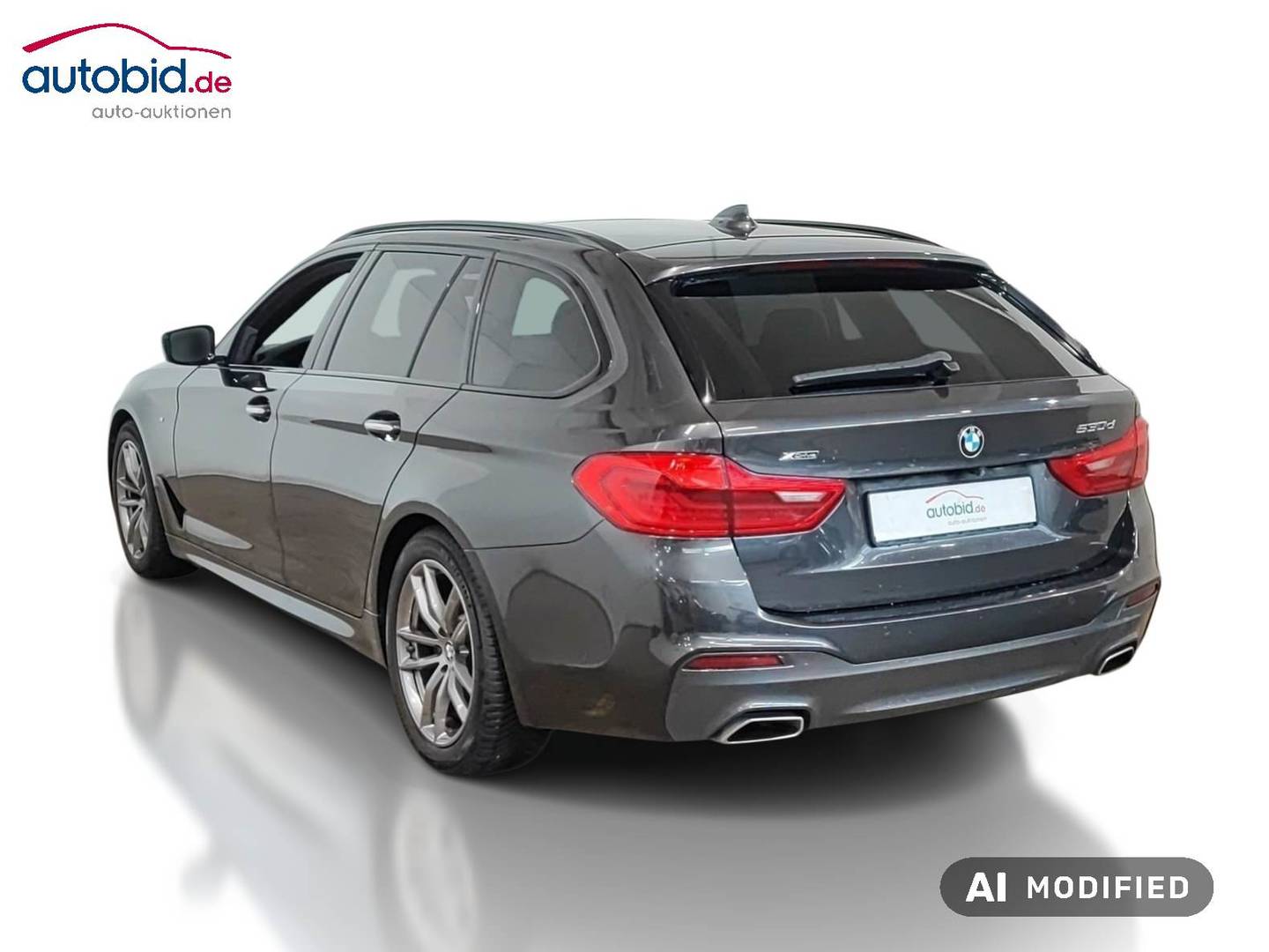 BMW 530d xDrive Touring Sport-Automatic photo