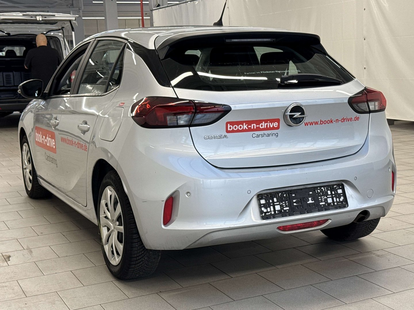 Opel Corsa 1,2 Edition photo