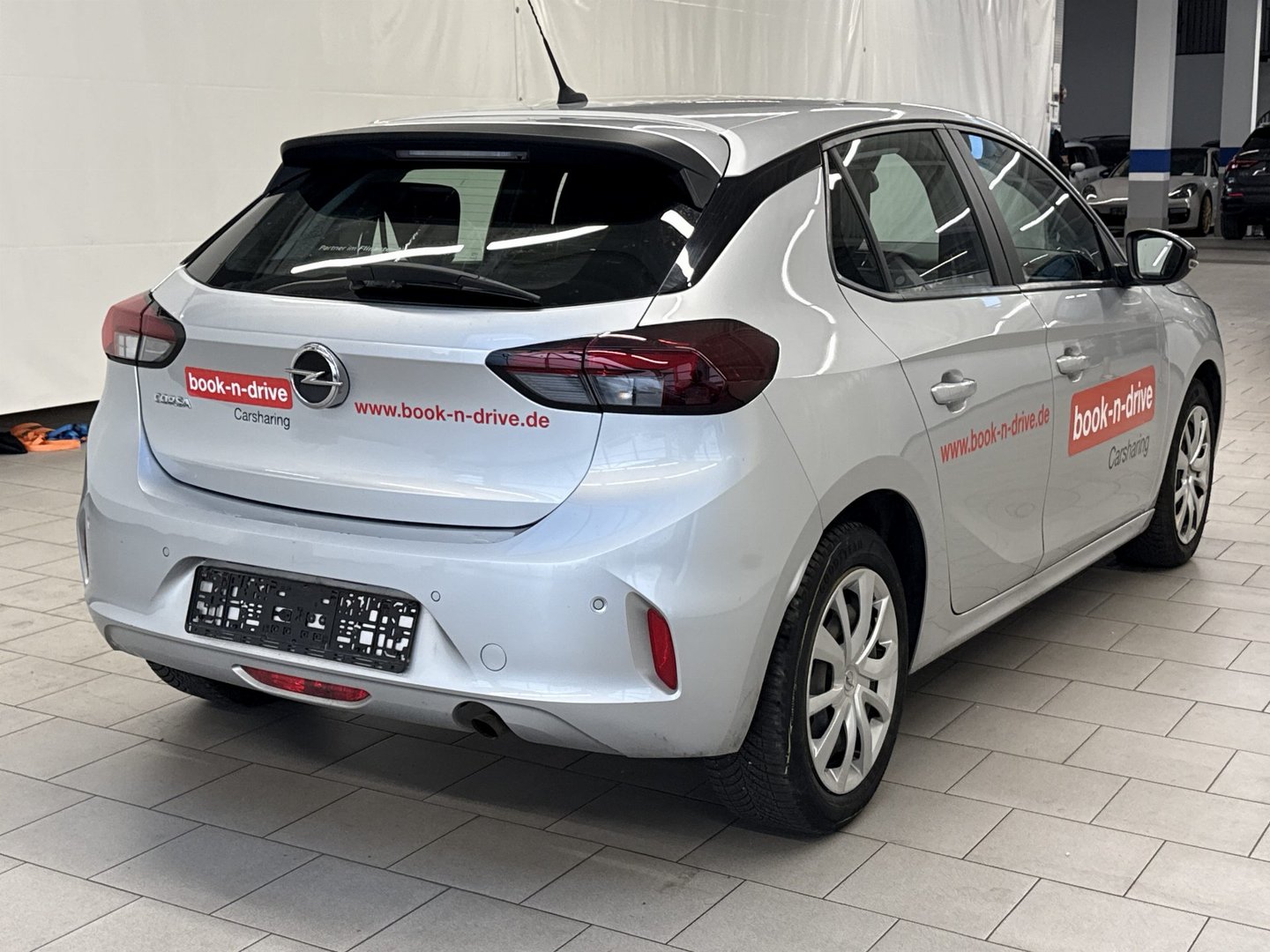 Opel Corsa 1,2 Edition photo