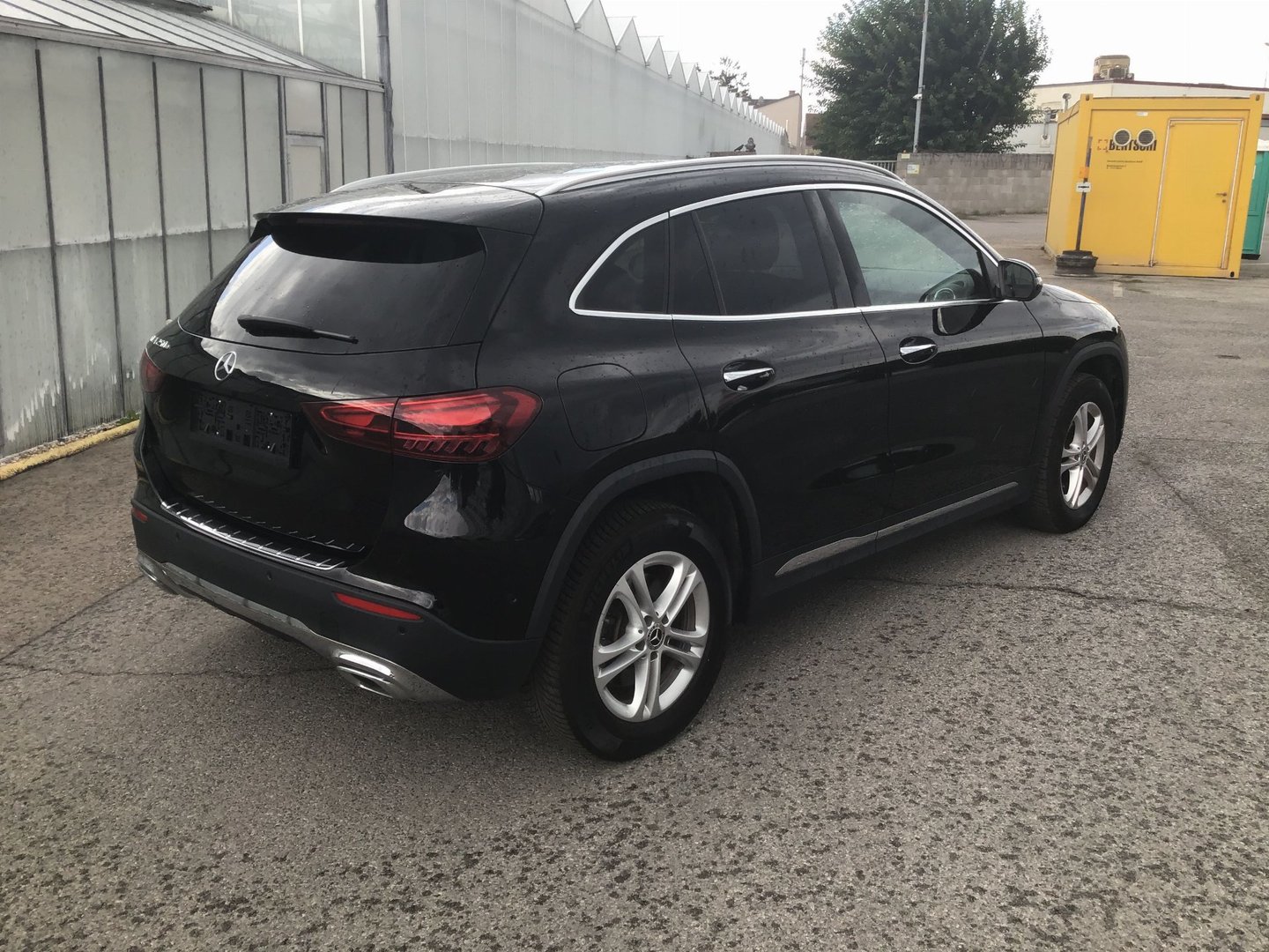 Mercedes-Benz GLA 250 e Hybrid DCT Progressive photo